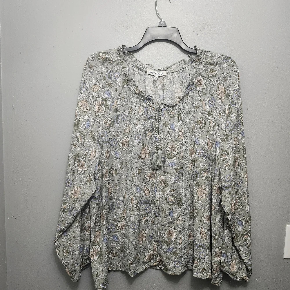 Wallflower Floral Blouse - Green and Blue
